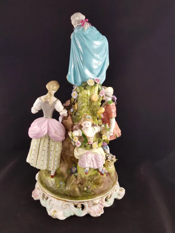 MEISSEN - Groupe de personnages en porcelaine (rare) – Image 7