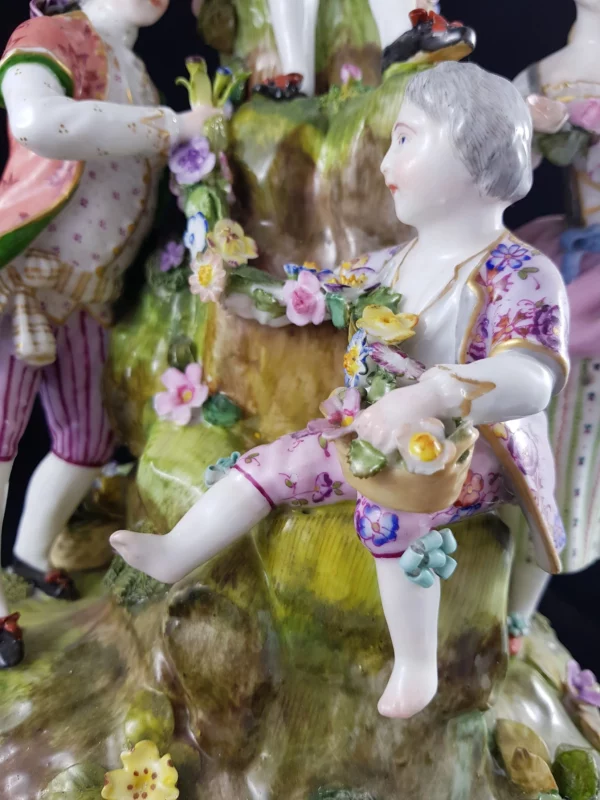 MEISSEN - Groupe de personnages en porcelaine (rare) – Image 6