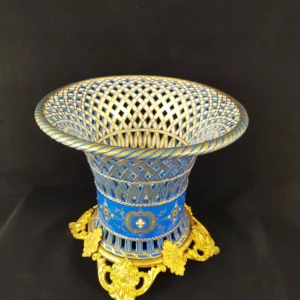 SÈVRES - Corbeille "Jasmin" monogrammé
