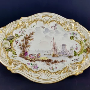 VEUVE PERRIN - Grand plat en faïence