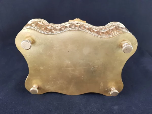 Coffret à bijoux en bronze et laiton (Vendu) – Image 5
