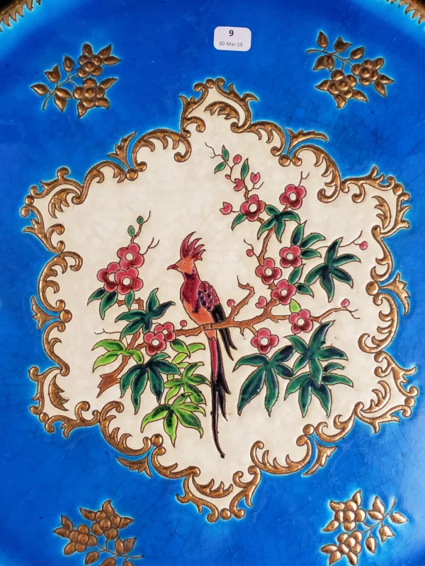 LONGWY - PLat en faïence à fond bleu – Image 2