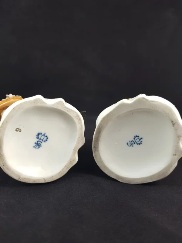 SITZENDORF - Jeune couple en porcelaine fine – Image 3