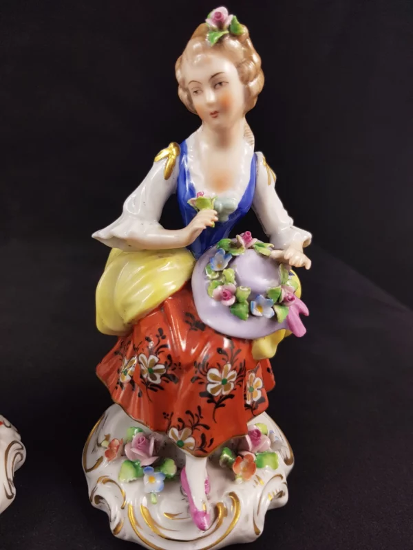 SITZENDORF - Jeune couple en porcelaine fine – Image 4