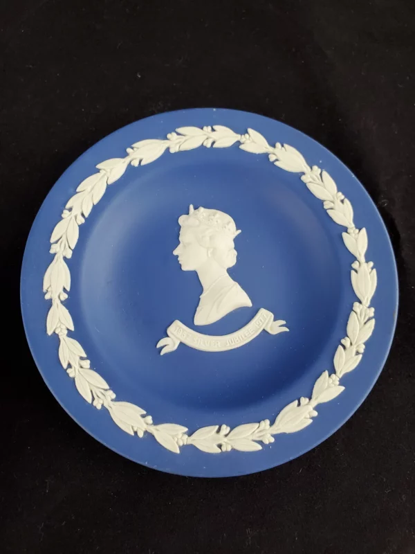 WEDGWOOD - coupelles commémoratives – Image 4