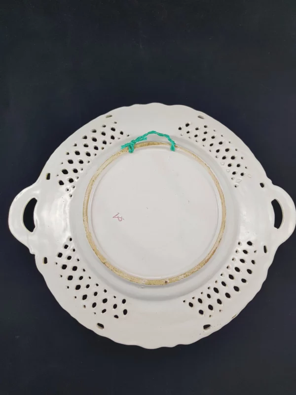 ASSIETTE  ajourée en faïence de Marseille, marquée VP – Image 3