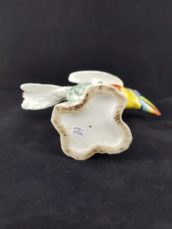 BOURDOIS et BLOCH  - Toucan en porcelaine – Image 4