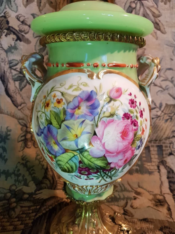 LAMPE À PETROLE en porcelaine verte – Image 4