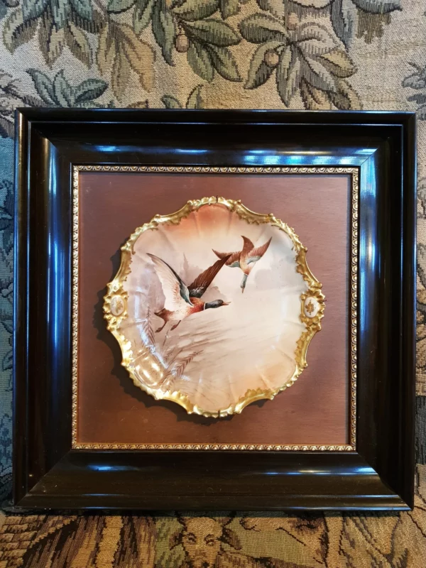 LIMOGES - Lot de 2 assiettes (Vendu)