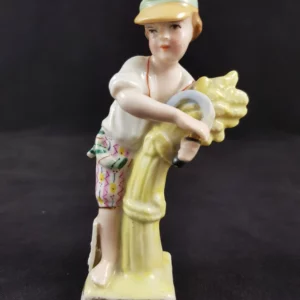 HOCHST - Figurine en porcelaine "Garçon des champs"