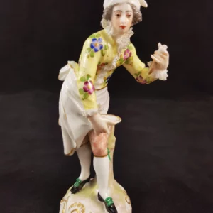 ALLEMANGNE (FRANKENTHAL) - Figurine en porcelaine style Rococo