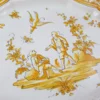 MOUSTIER - Paire de plats en faïence, signés EF – Image 2