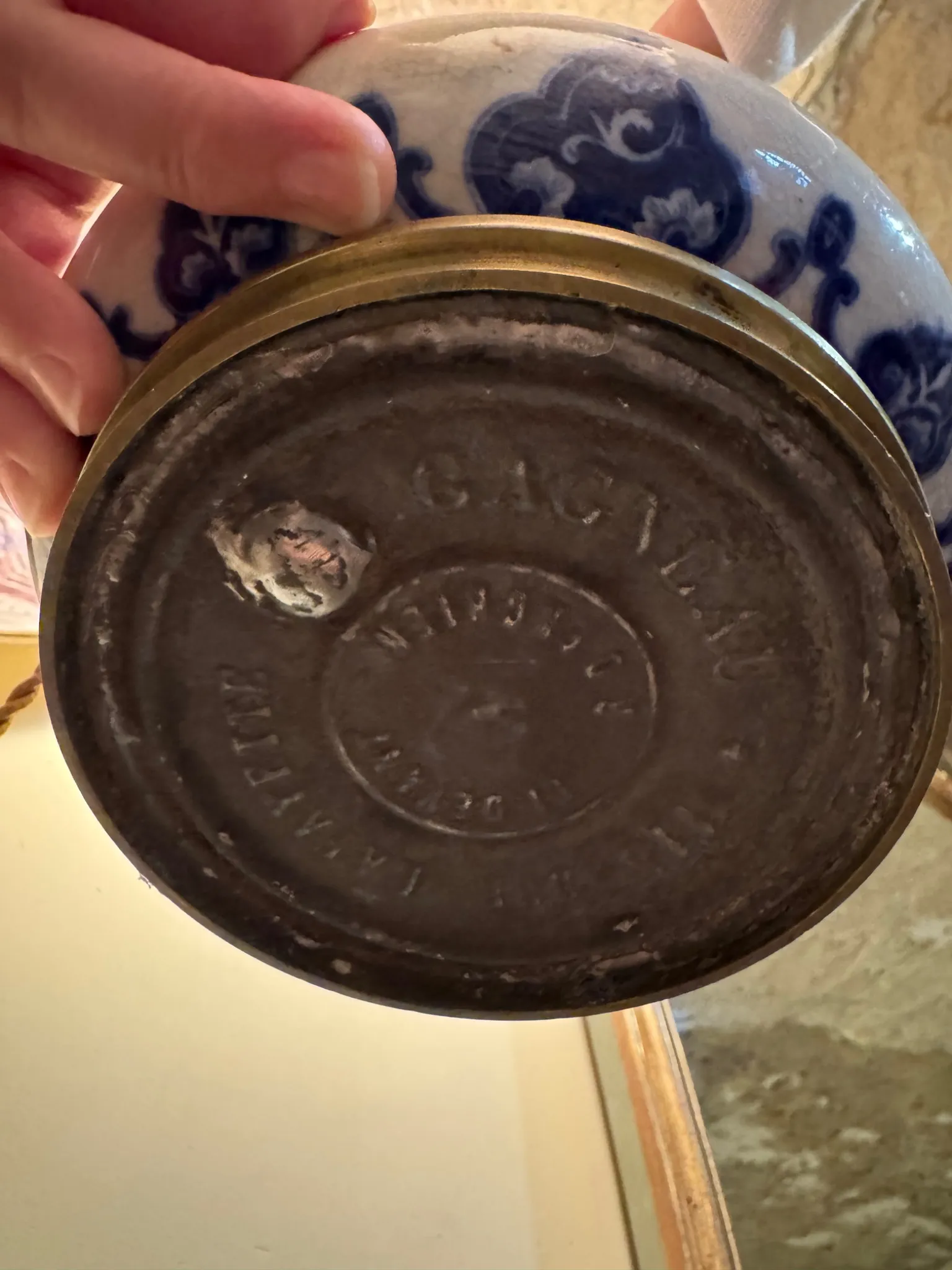 GAGNEAU PARIS - Lampe à pétrole transformée en lampe électrique – Image 6