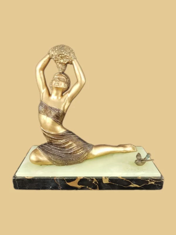 D.H.CHIPARUS - Sculpture en régule (Vendu)