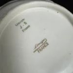 LIMOGES - Coupe en porcelaine aux motifs dorés – Image 4