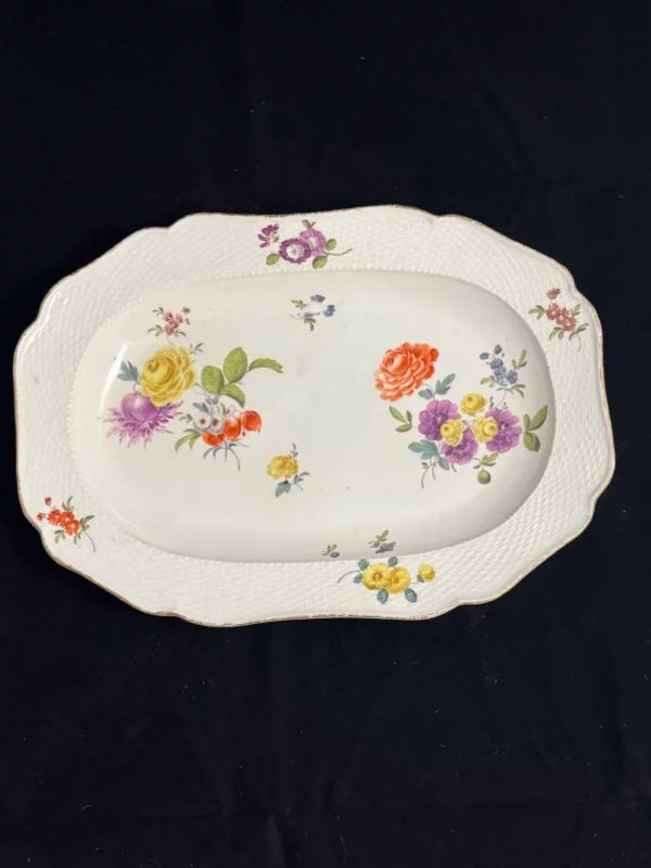 MEISSEN - Grand plat ovale en faïence