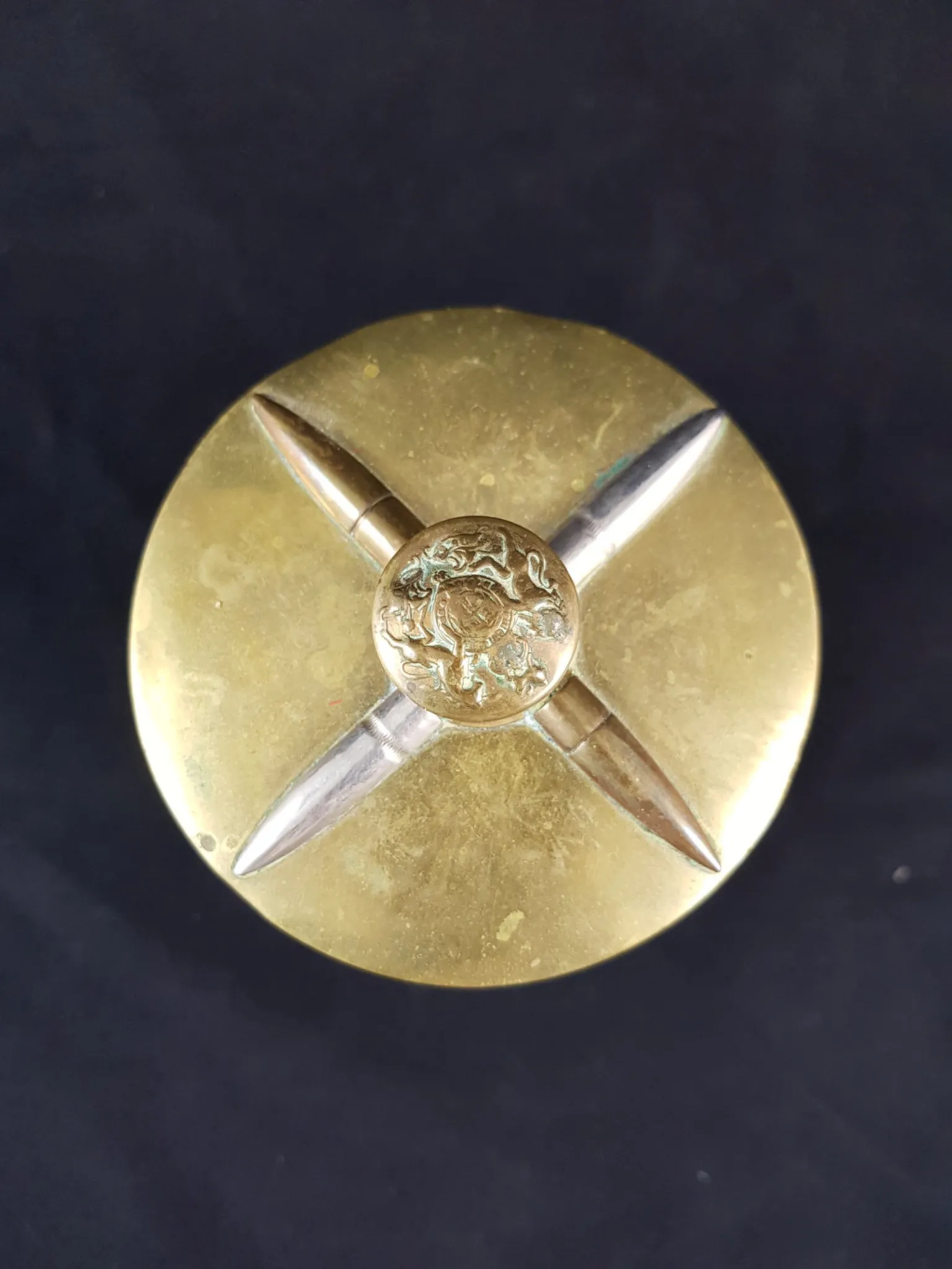 Art de tranchée - Boîte en laiton – Image 2