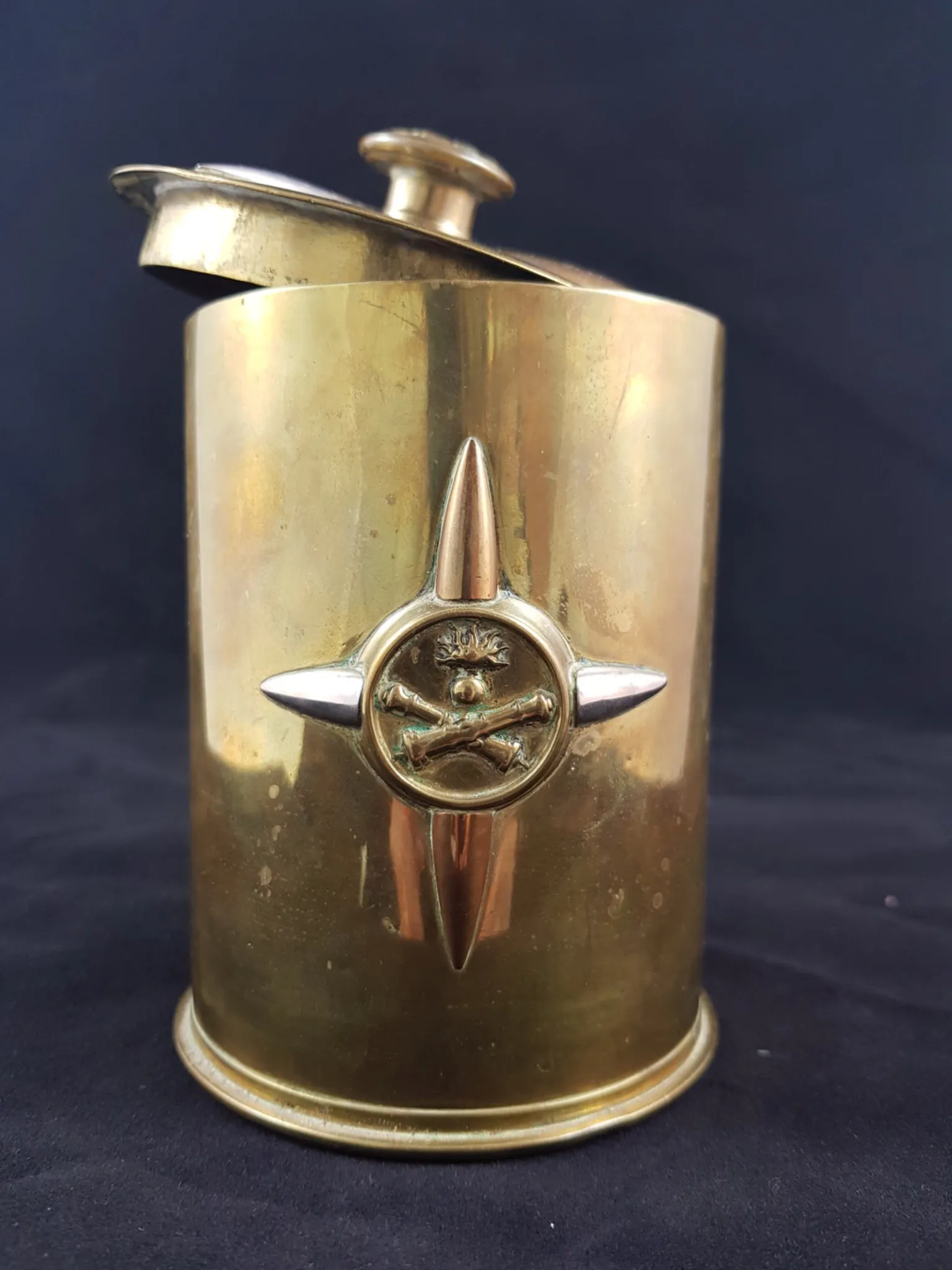 Art de tranchée - Boîte en laiton – Image 4