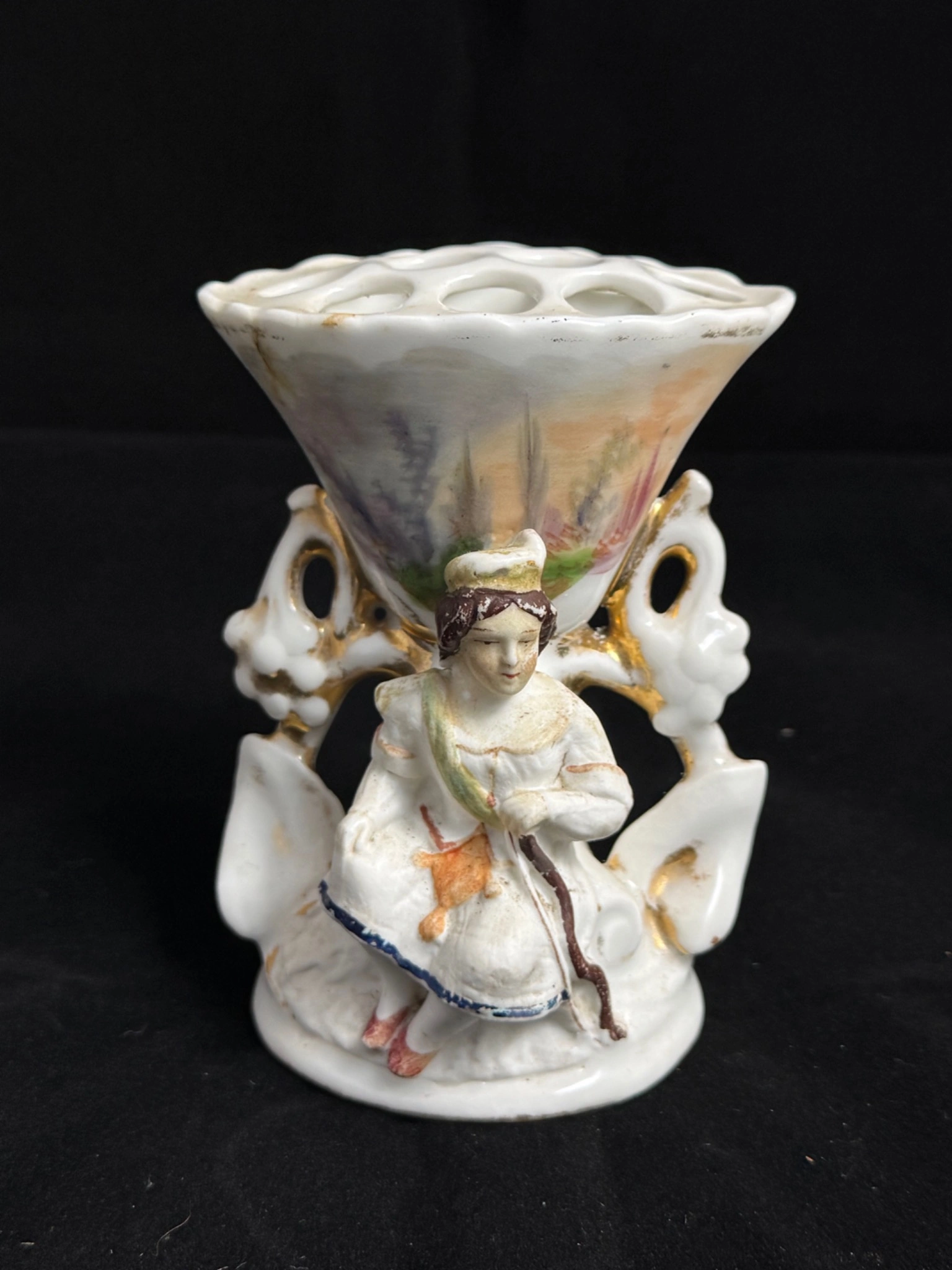 Pique-Fleurs en Porcelaine