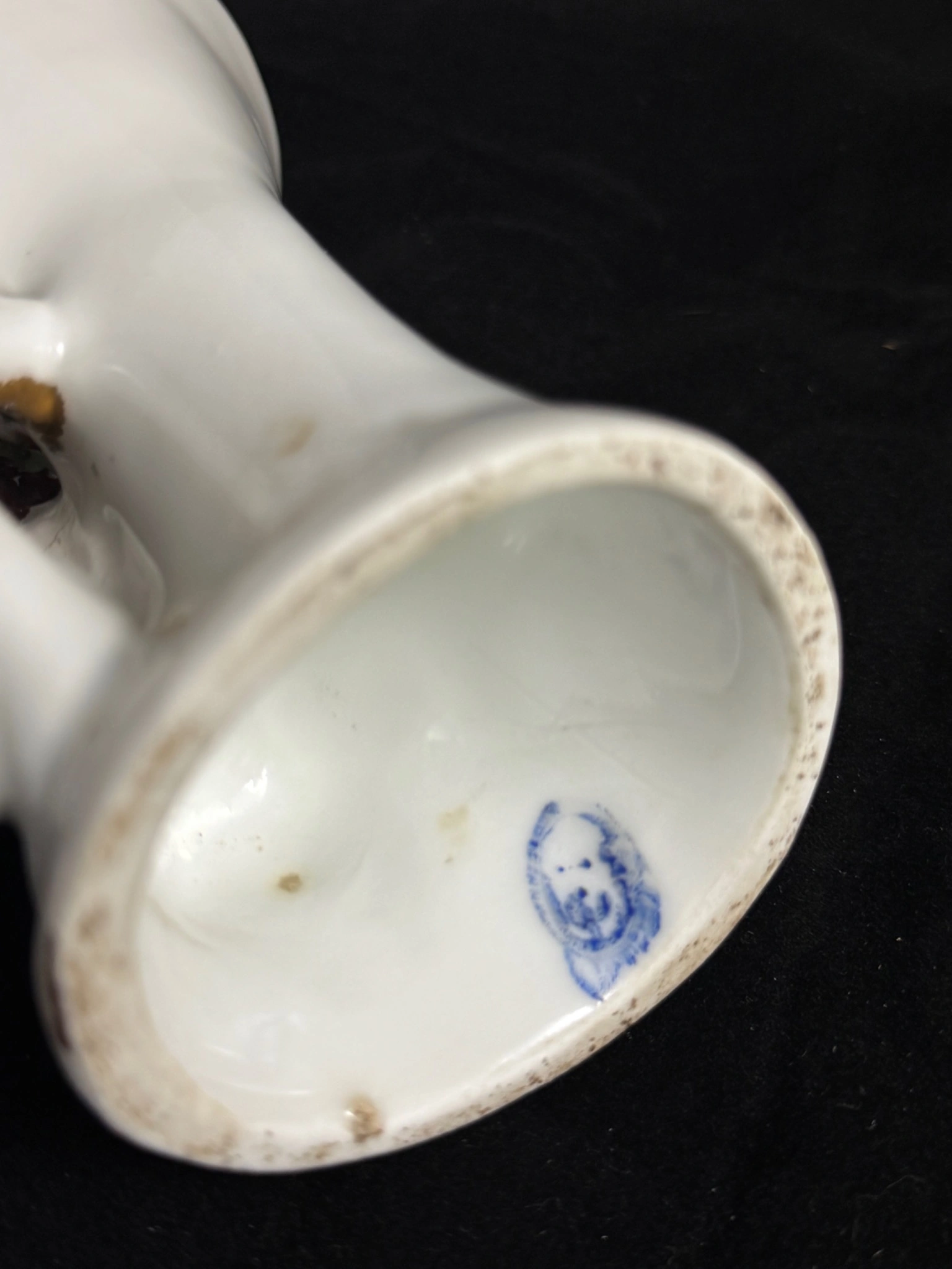 Pique-Fleurs en Porcelaine – Image 4