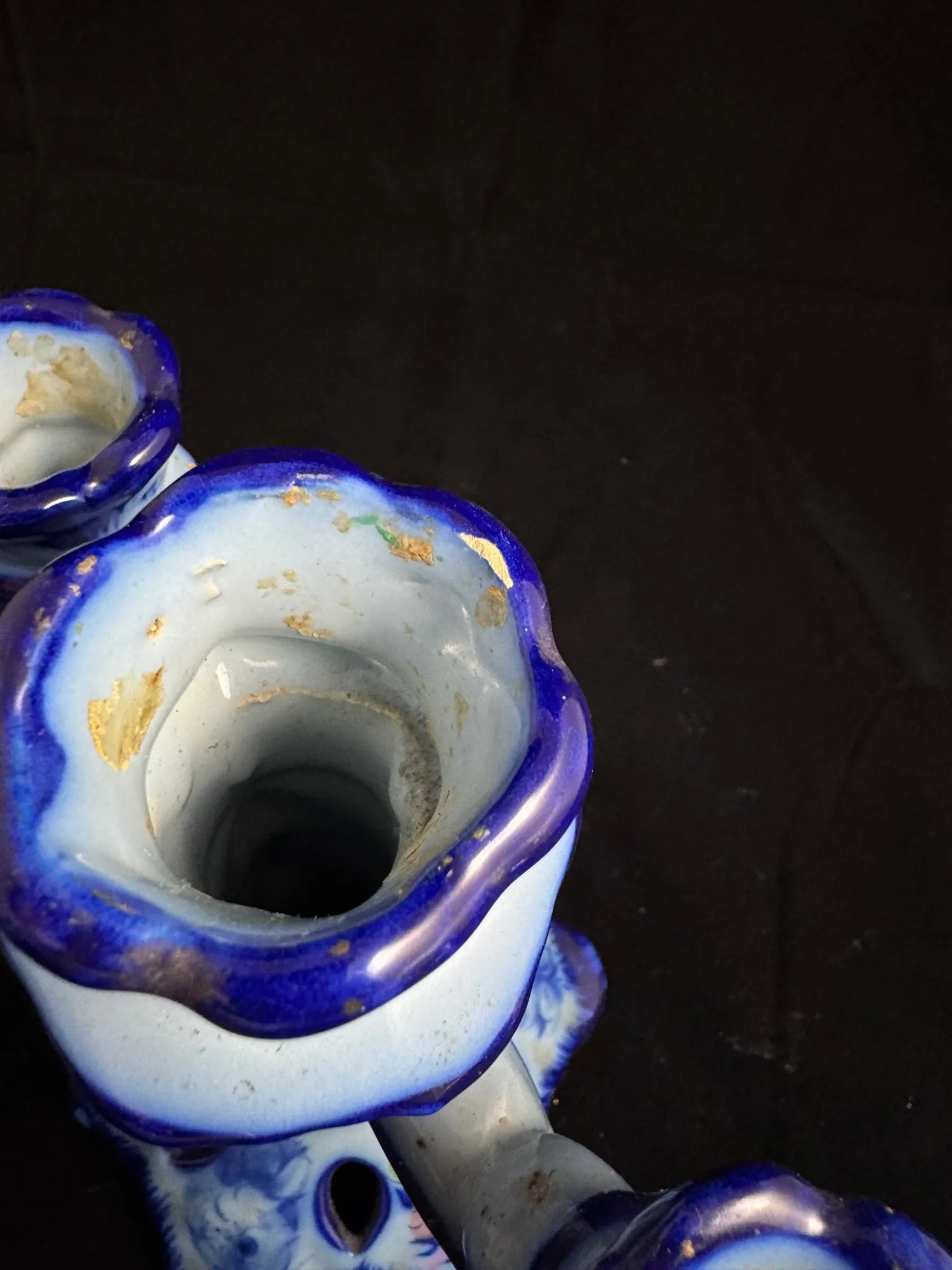 PORTUGAL - Paire de candélabres en faïence – Image 4